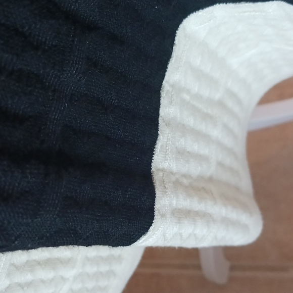 NWT ** Gabby Skye ** womens cable lightweight sweater dress size M - Picture 7 of 11